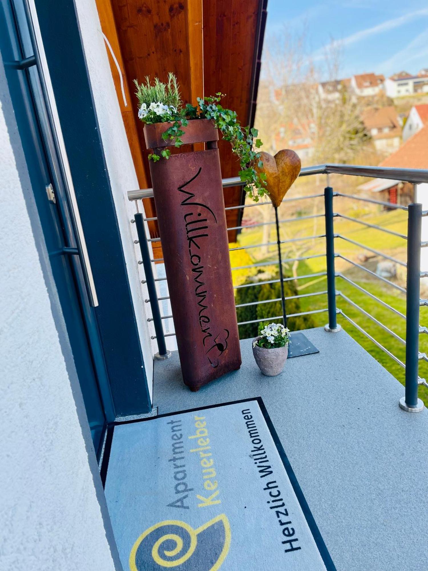 Apartment Keuerleber Holzmaden Exteriér fotografie