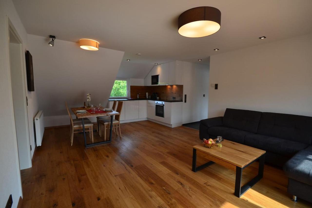 Apartment Keuerleber Holzmaden Exteriér fotografie